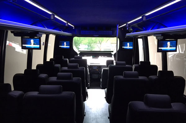 mini-coach-interior-2